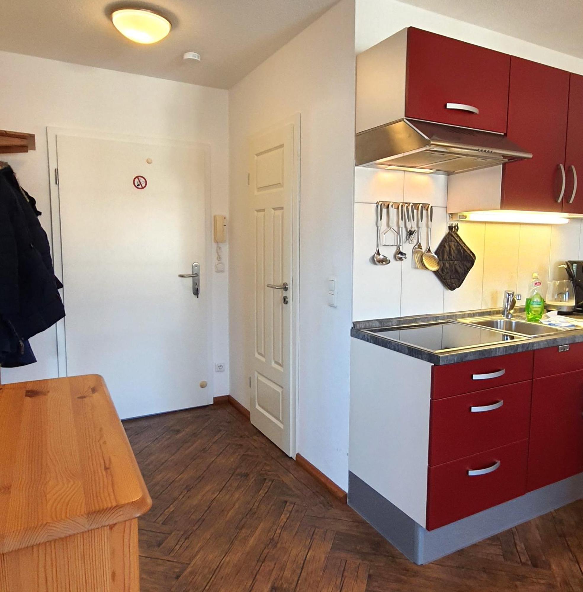Ferienwohnung Fritz-Reuter-Str.SonnenuhrWg.5 Ostseeheilbad Ostseeheilbad Zingst Exterior foto